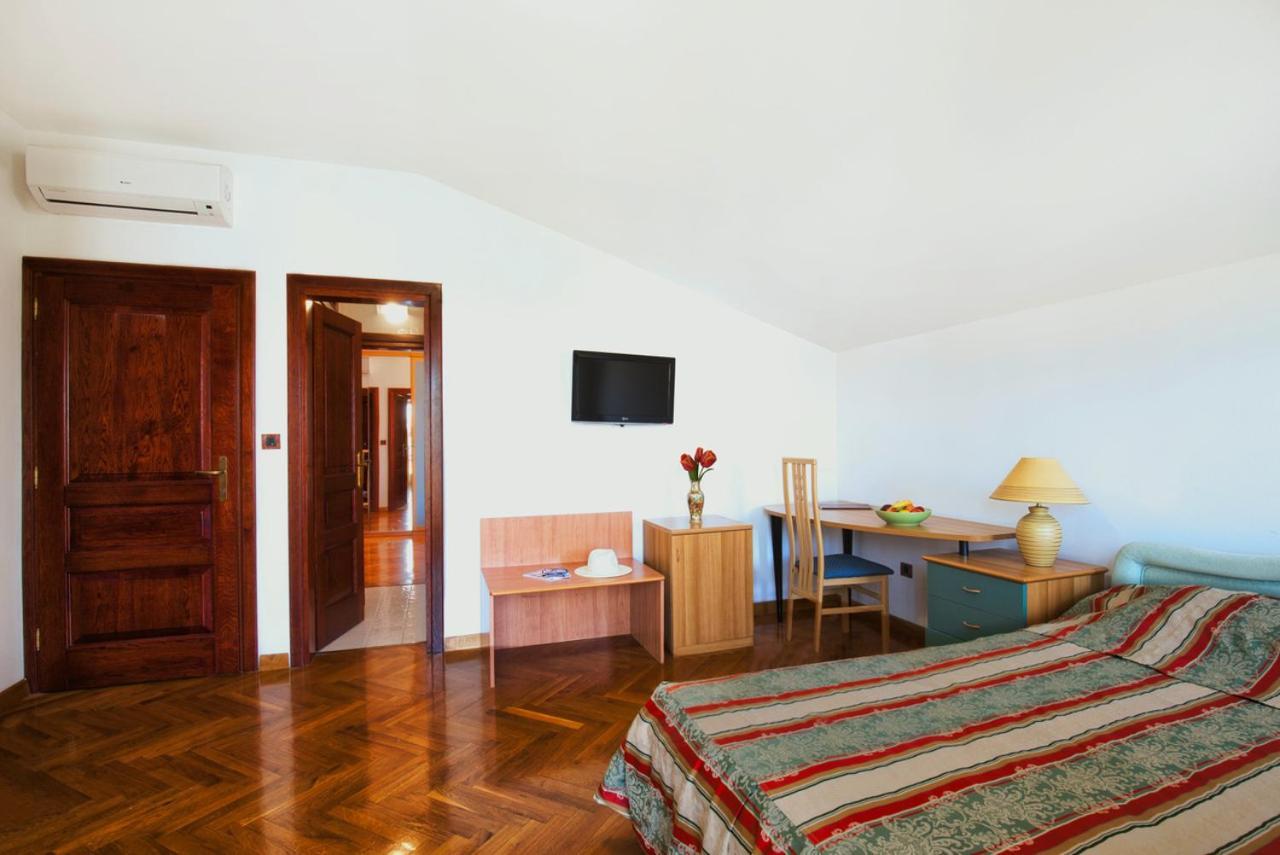 רוביני Villa Sveta Eufemija Bed End Breakfast I מראה חיצוני תמונה
