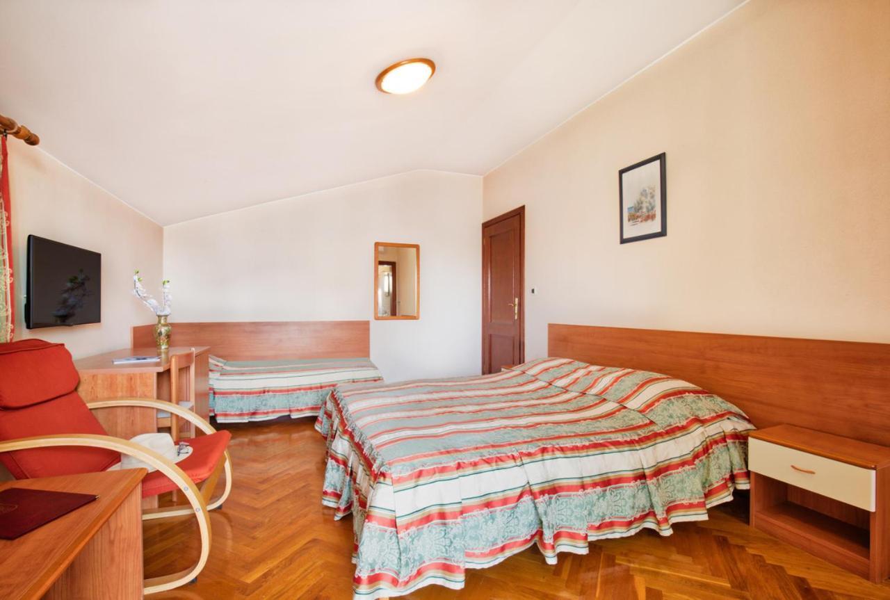 רוביני Villa Sveta Eufemija Bed End Breakfast I מראה חיצוני תמונה