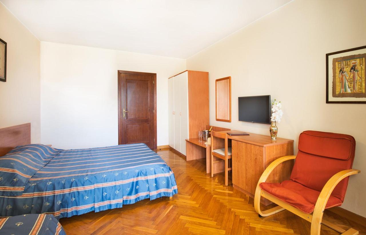 רוביני Villa Sveta Eufemija Bed End Breakfast I מראה חיצוני תמונה